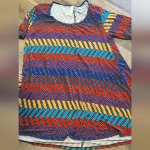 Lularoe tee